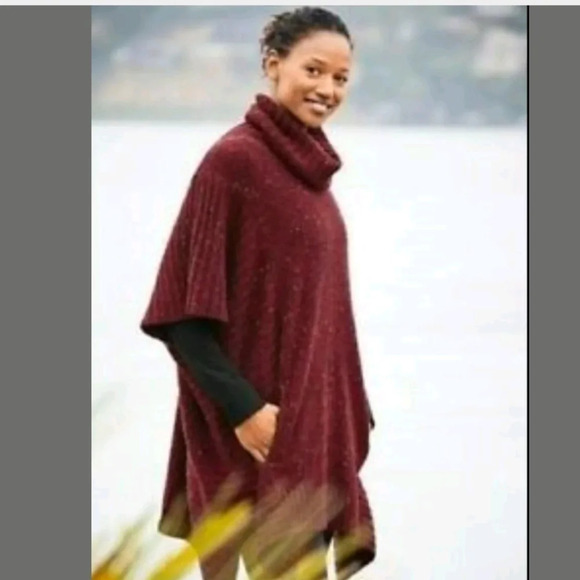 Athleta Donegal Passage Turtleneck Sweater Poncho Oversight - Picture 3 of 7